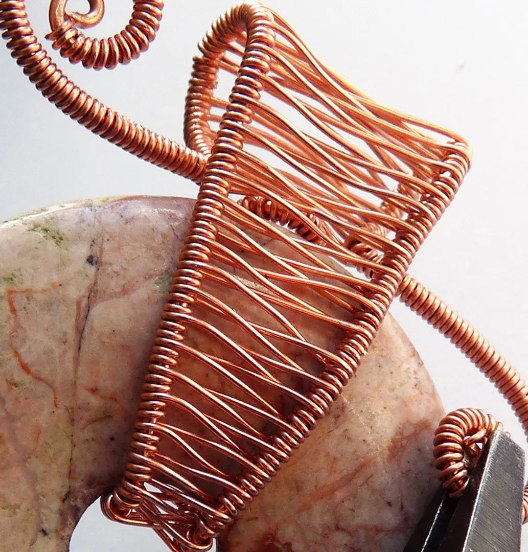 8/15 Wire Weaving Techniques - Create A Wire Wrapped Pendant
