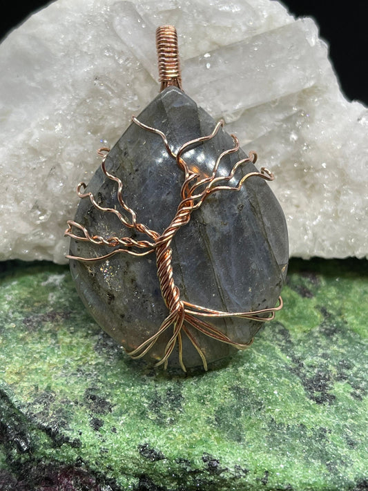 Labradorite Tree of Life Pendant in Copper
