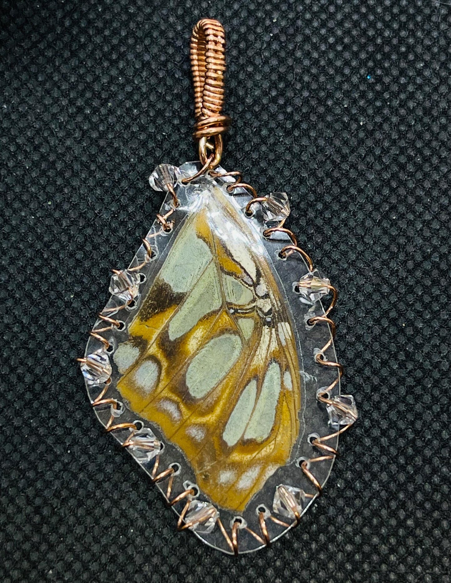 Real Butterfly Wing Pendant Necklace Jewelry Gift in Copper with Crystals