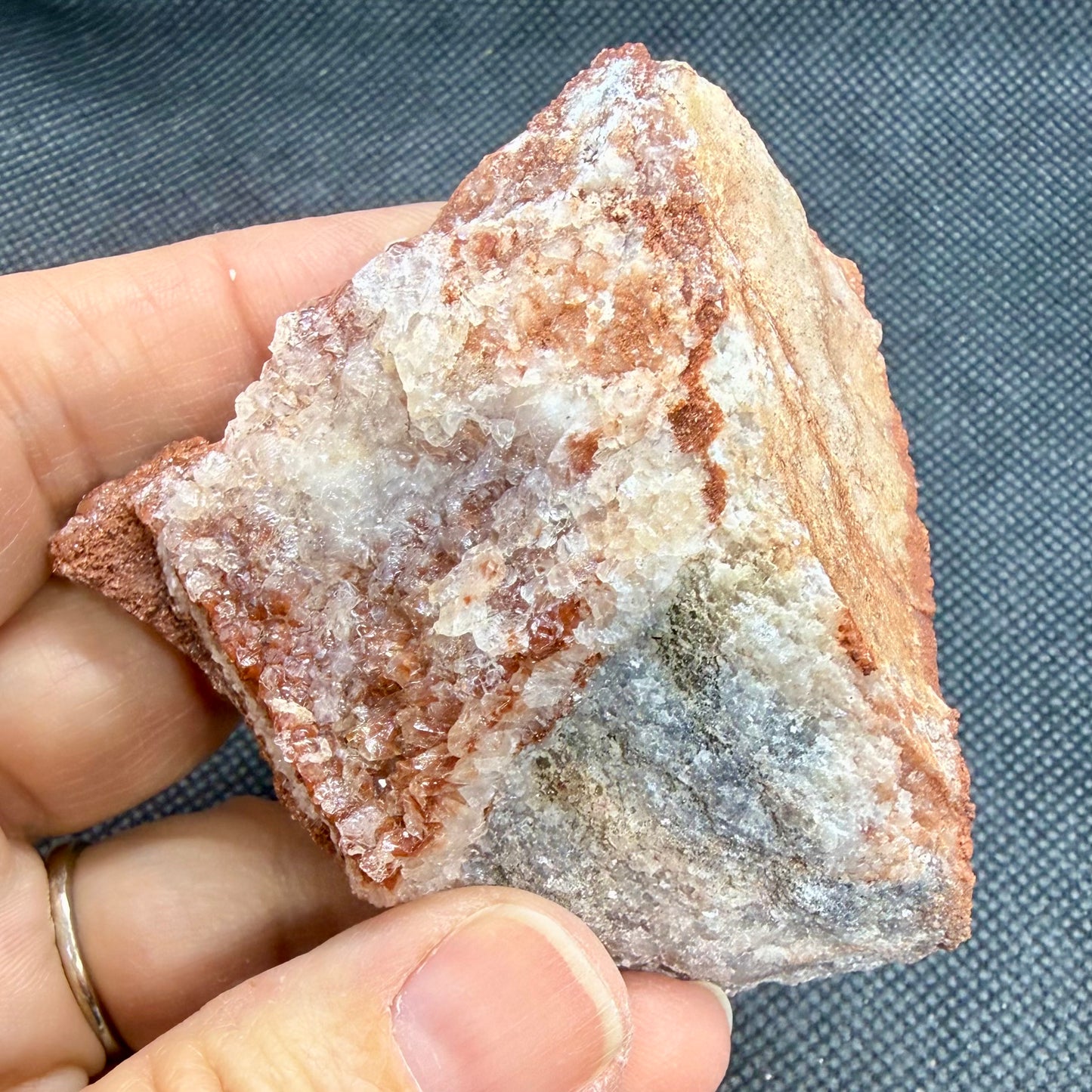 Red Calcite md