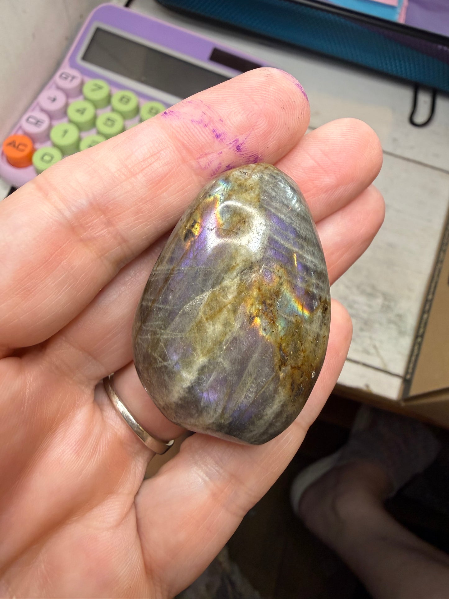 Labradorite Purple Flash Palm/Freeform