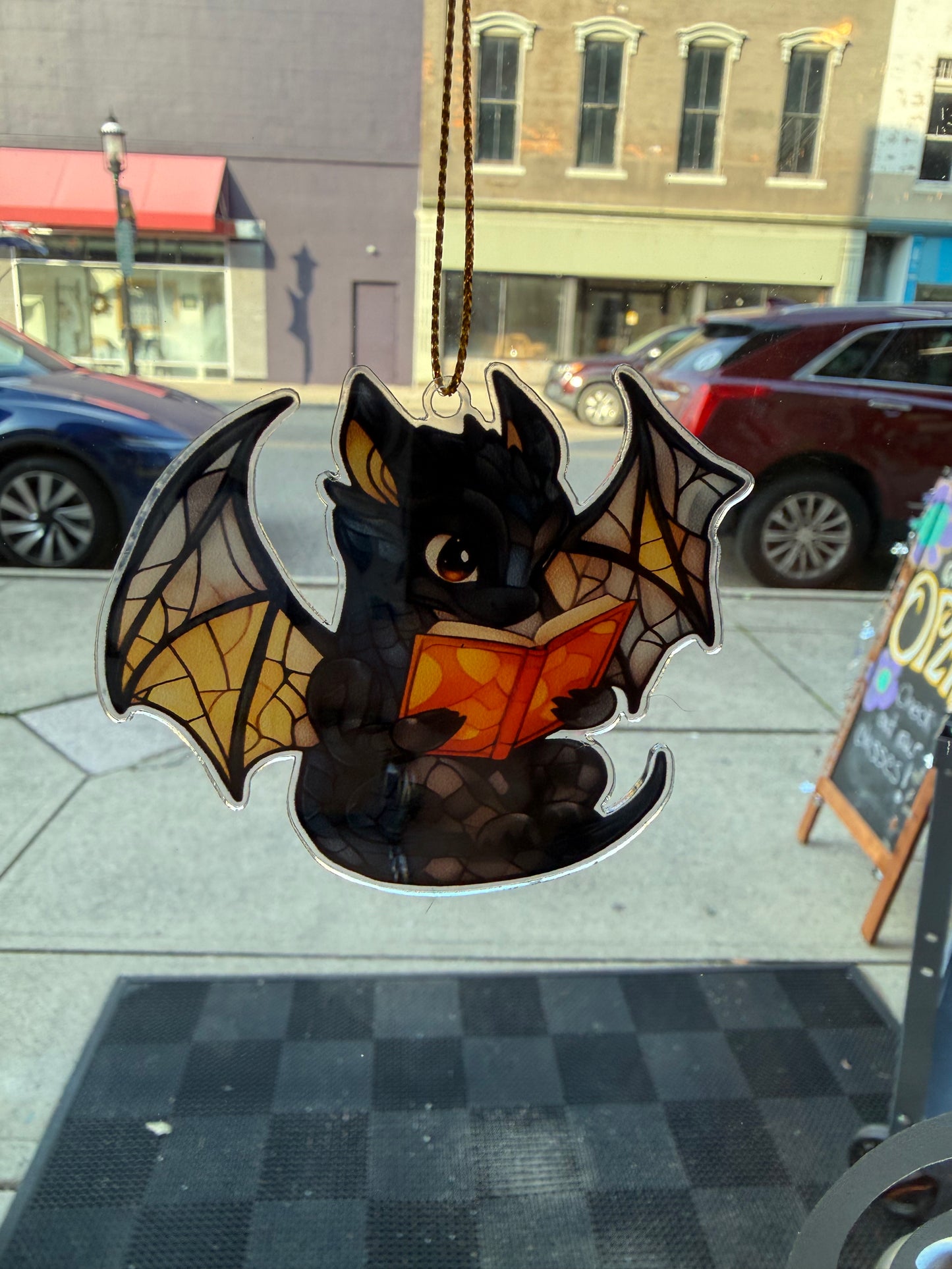 Mini Dragon Reading Suncatcher Car Companion