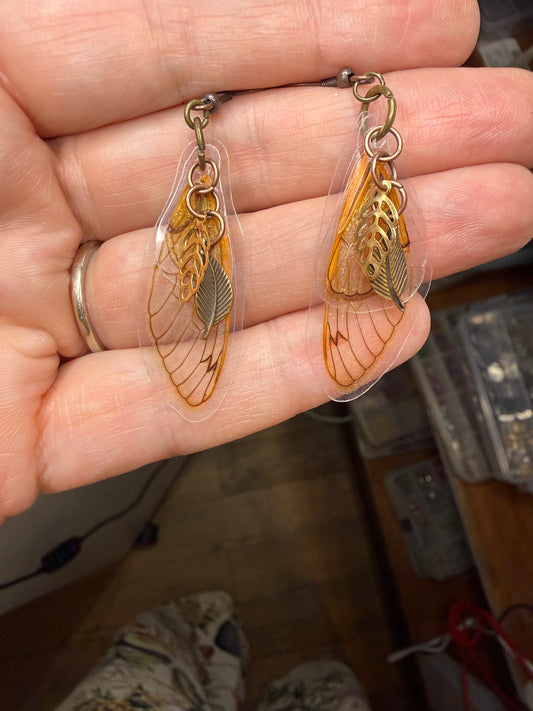 Cicada Wing Earrings w Leaves